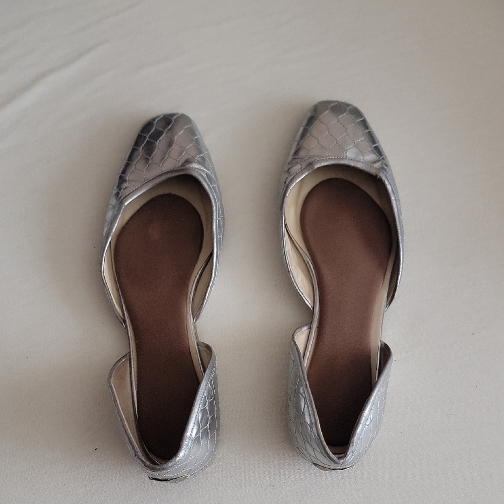 Elegant Jimmy Choo Silver Women's Flats